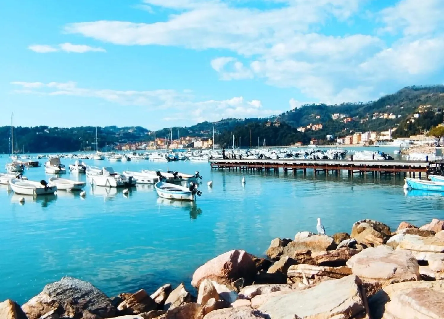 San Terenzo Lerici 4 Posti Letto, Parcheggio Privato Ed Aria Condizionata Apartment